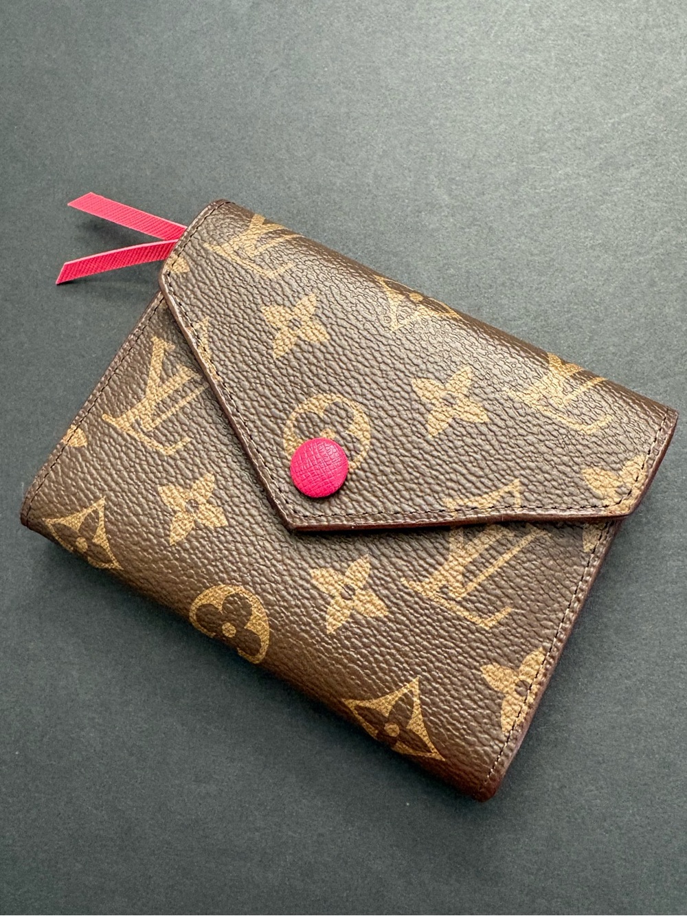 Fashion Brown Hot Pink Small Trifold Wallet Multiple Card Slots